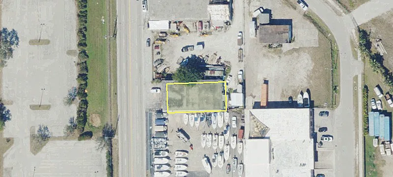 Fowler Street Commercial Building For Sale