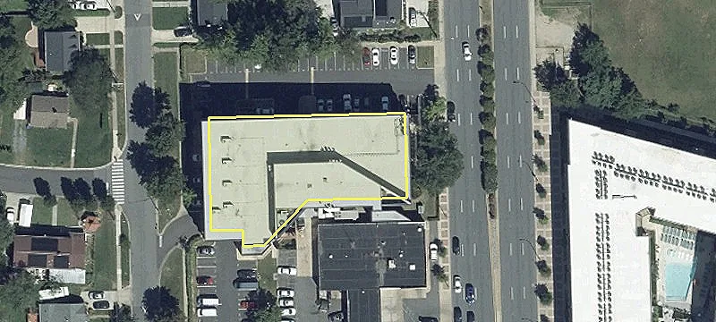 Freestanding Building Near Wheaton Metro
