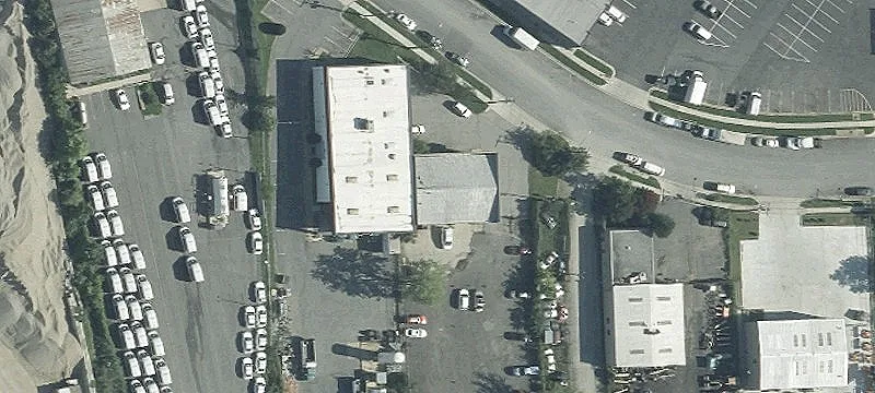 Warehouse with Fenced Yard