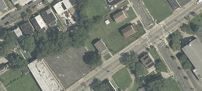 Multi-Use Commercial Property For Sale