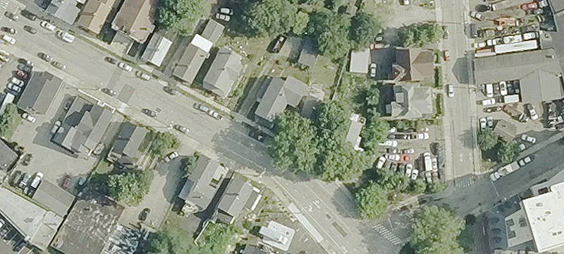 New London Commercial Space Available