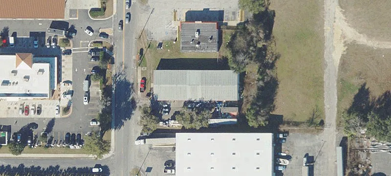 Versatile Warehouse with Open Showroom