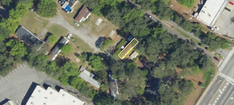 Commercial Property with Residential Structure