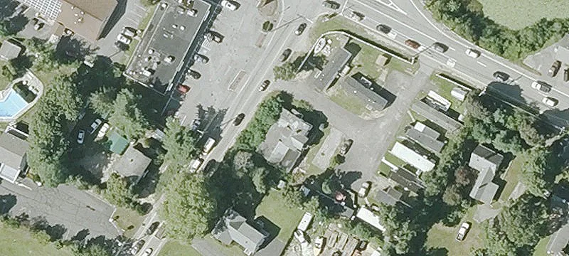 Commercial Property with High Visibility