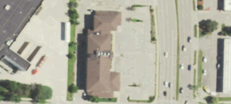 Mixed-Use Commercial Building For Rent