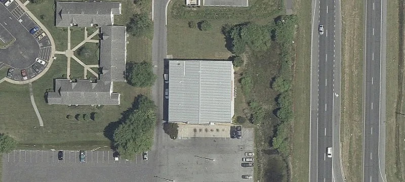 Retail/Office/Flex Space on Highway