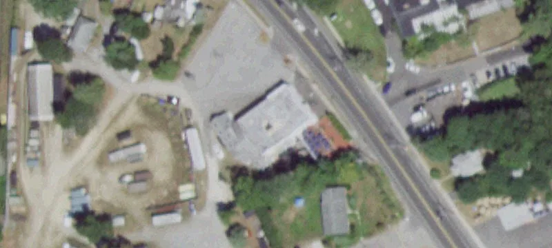 Riverhead Restaurant/Warehouse with Parking