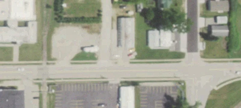 Commercial Building on Oshkosh Street