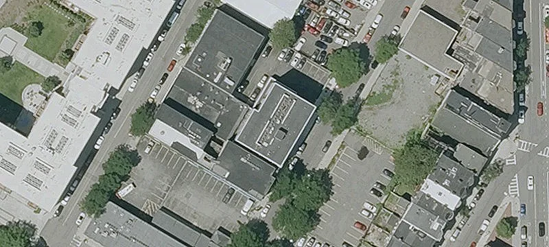 Retail/Restaurant Space in Mixed-Use Building