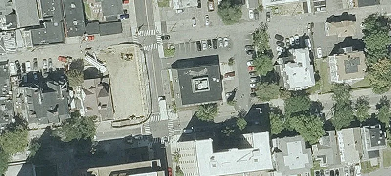 Retail Space Available For Rent