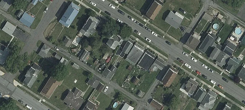 Cumberland Commercial Property Near Canal