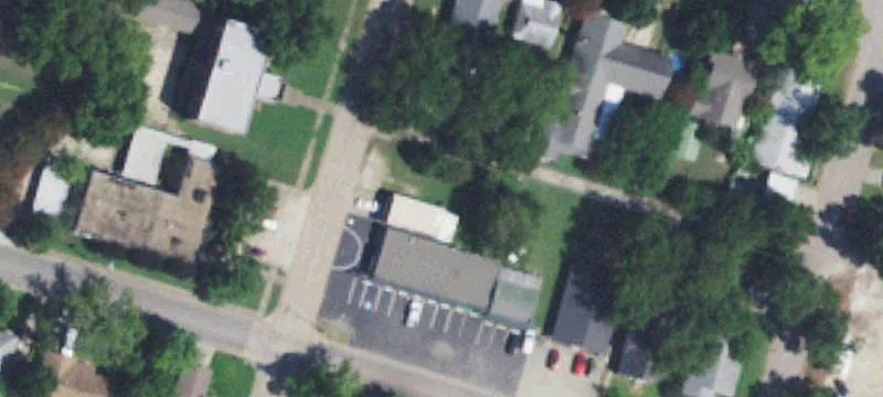 Commercial Building Near Downtown
