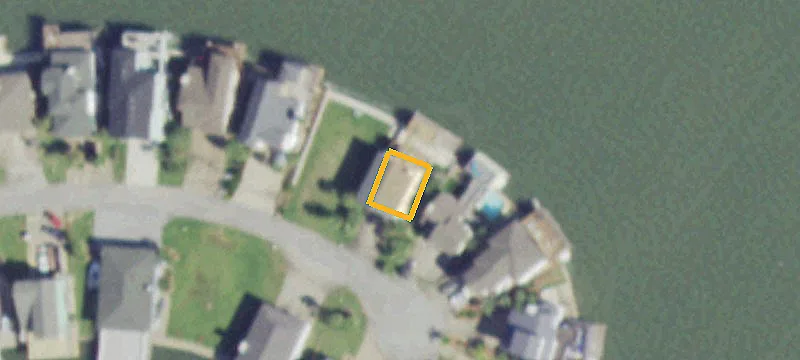 Bayfront Lot in Tiki Island