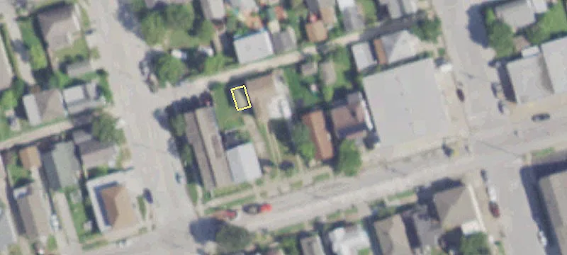 Triplex Near Beach, Commercial Zoning