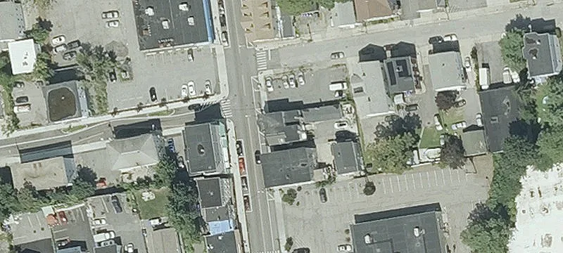 Restaurant Building with Apartment