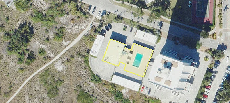 Siesta Key Corner Condominium