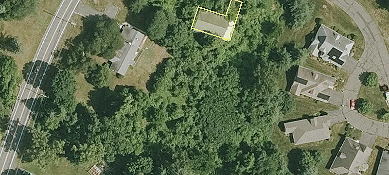 Level Lot Near Town Center