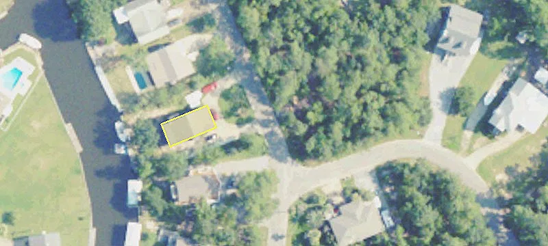 Waterfront Lot with Bay Views