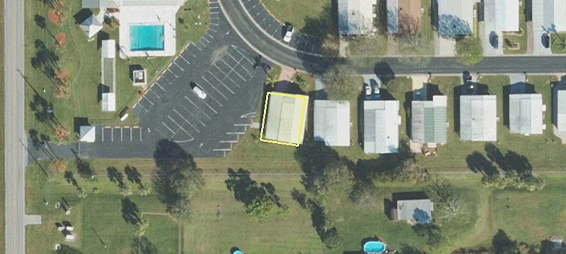 Furnished Mobile Home in Okeechobee