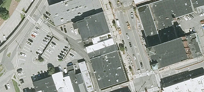 Downtown Restaurant Building with Equipment