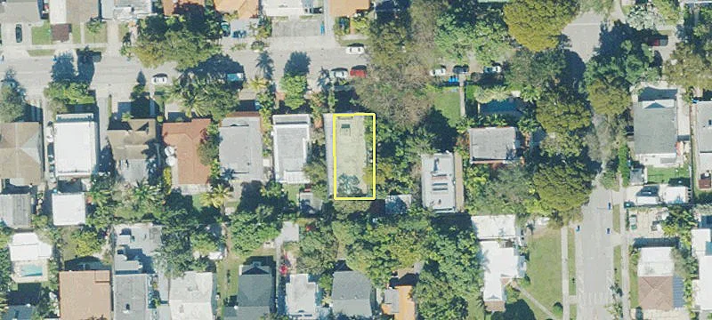 Updated Duplex Near Calle Ocho