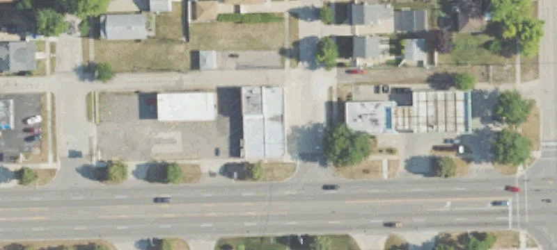 Prime Commercial Location on Eureka