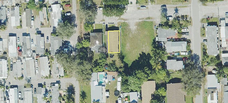 Updated Duplex in Quiet Location