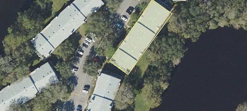 Updated Condo in Raintree Village