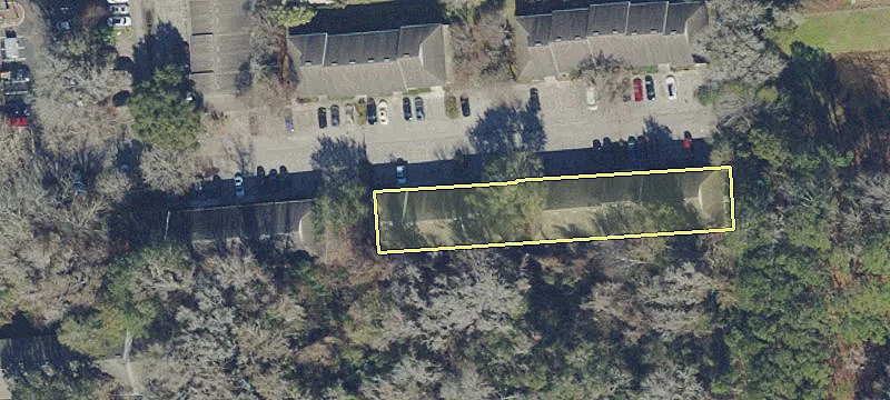 Spacious Condo Near UF Campus