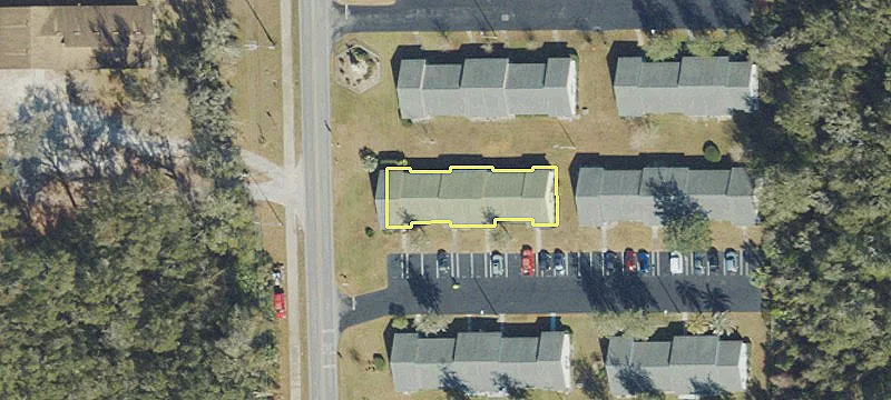 Updated Condominium Near Downtown Deland