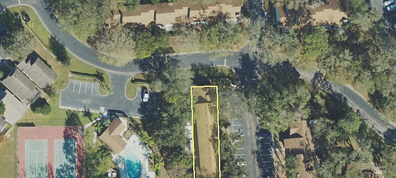 Corner Lot Townhouse in Casselberry