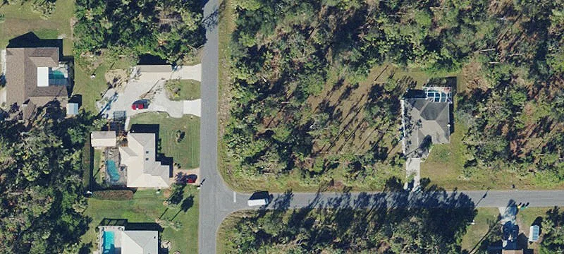 Vacant Corner Lot For Sale