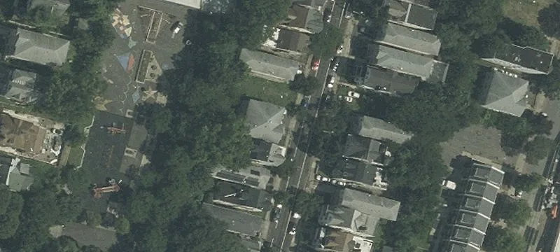 Newark Triplex with Garage