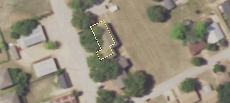 Well-Maintained Apartment Complex Investment