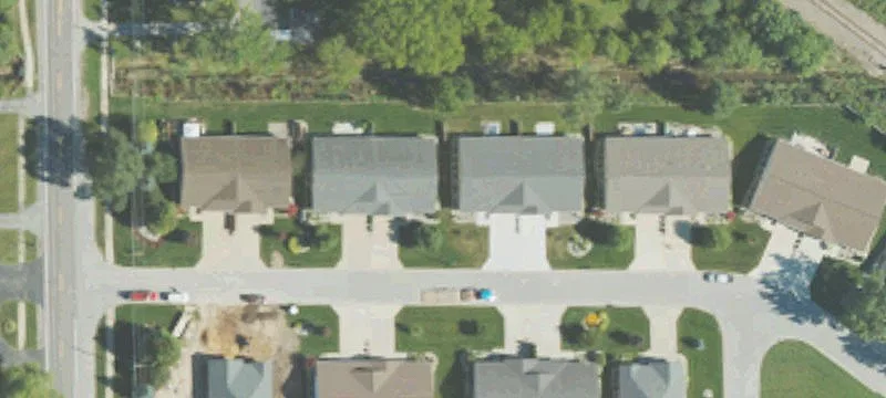 Spacious Saginaw Township Condo