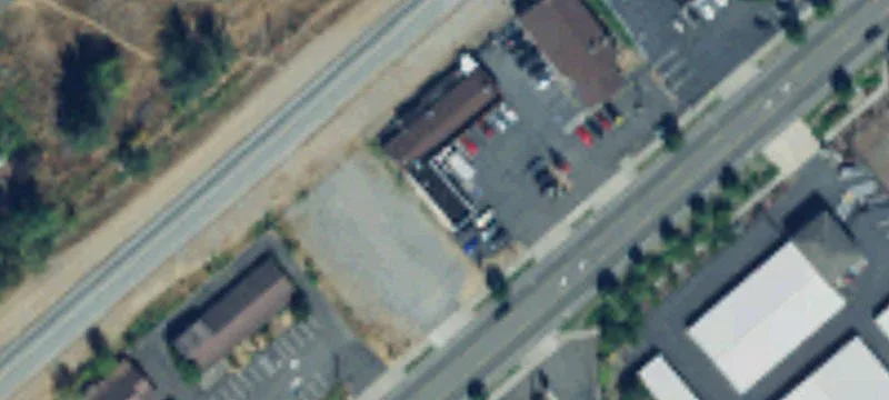Retail Property Near I-5