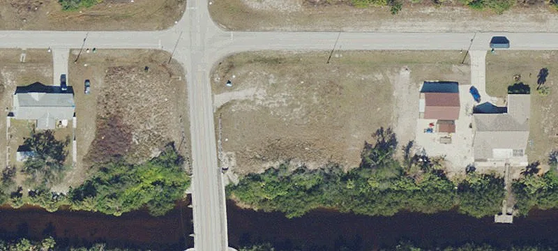 Waterfront Lot in Gulf Cove