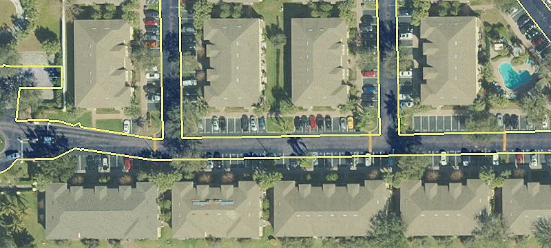 Move-In Ready Townhouse in St. Pete