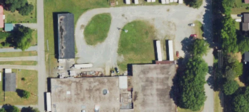 Industrial Commercial Property on 4.51 Acres