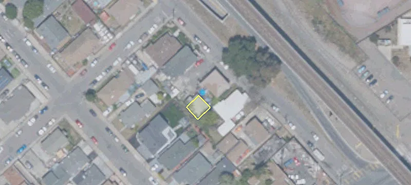 East Oakland Triplex Investment Opportunity