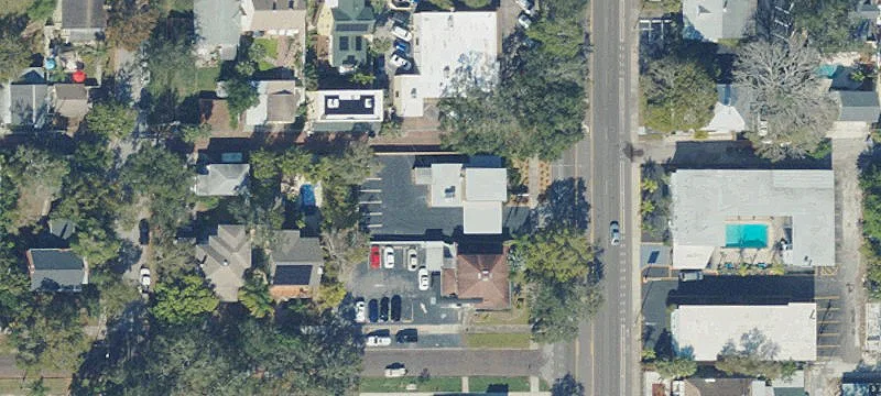 Retail/Office Building on Major Thoroughfare