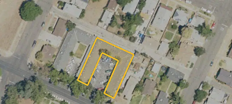 Well-Maintained 15-Unit Multifamily Property