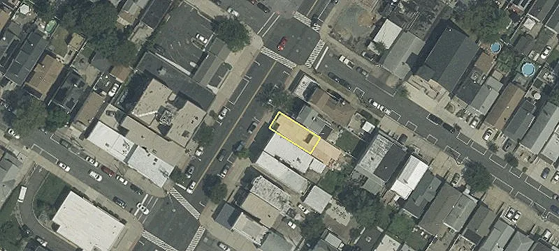 New Mixed-Use Building in Bayonne