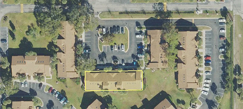 Move-in Ready Condo with Amenities