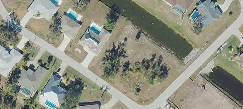 Waterfront Lot in Rotonda West