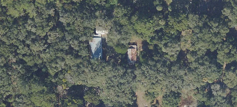 Versatile Building Near Dunnellon Road