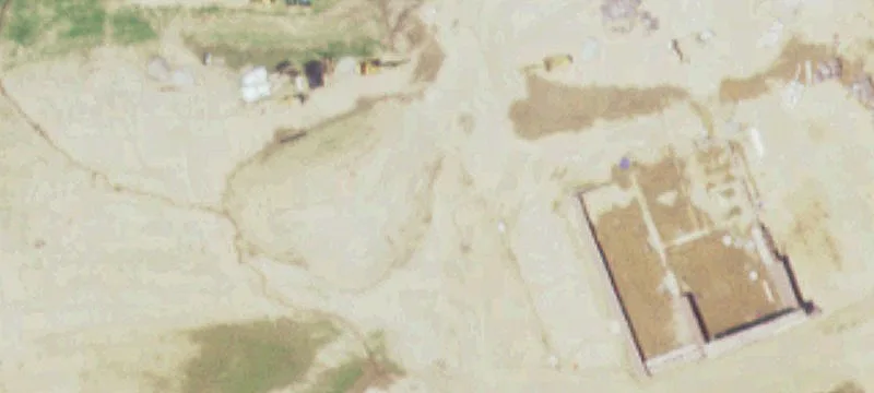 Prime Land Near Shoppes