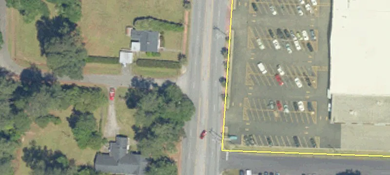 Commercial Lot on Main Road