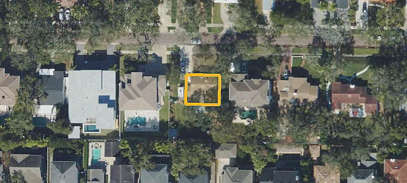 Oversized Lot Near Bayshore Boulevard