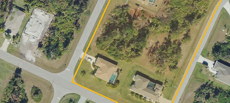 Vacant Lot in Rotonda Lakes